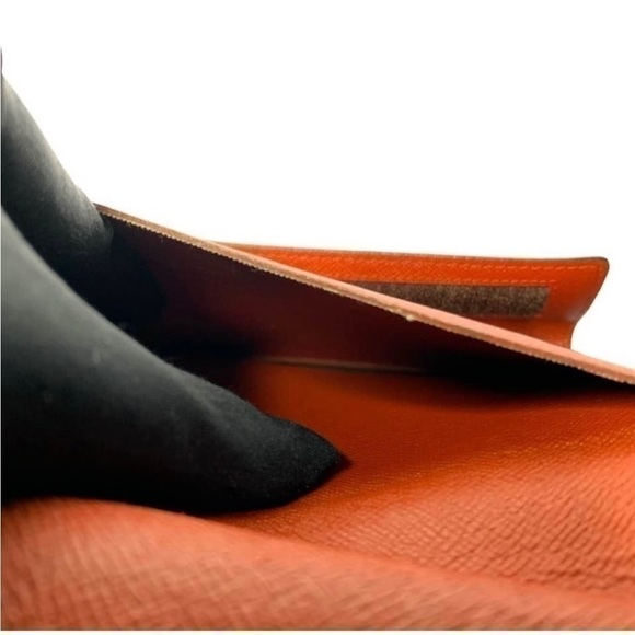 LOUIS VUITTON DAMIER POUCH - Picture 2 of 7